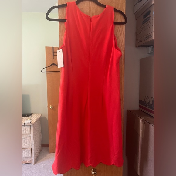 Vince Camuto Dark Coral Scallop Hem Shift Dress - Picture 2 of 6